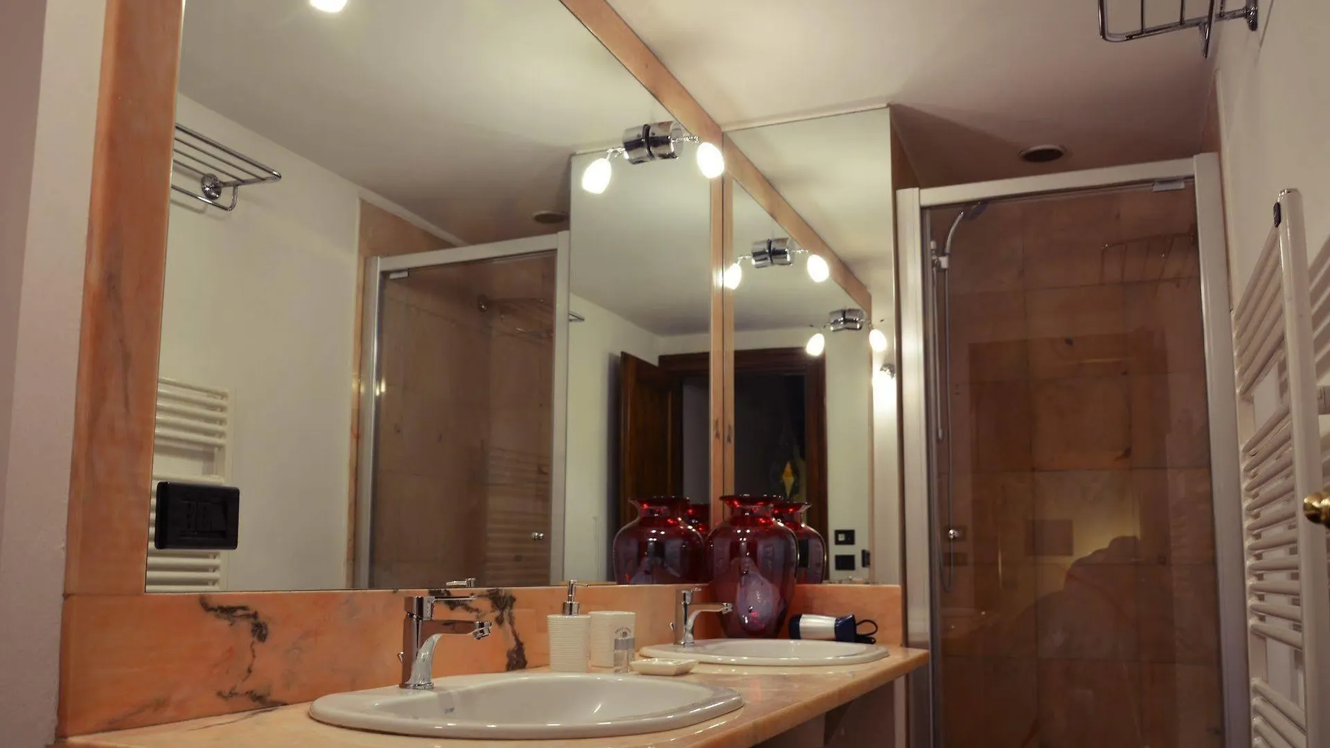 Guest House Residenza San Fermo Italy